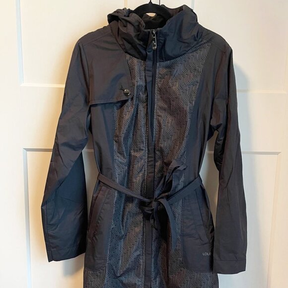 Lelo Water resistant rain jacket - Size XL - Picture 1 of 11